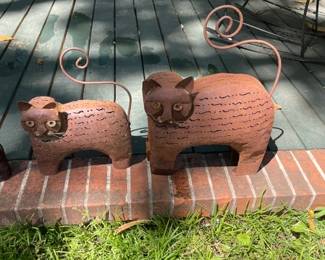 Cat lanterns