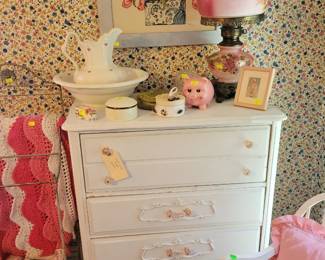 Chest with pink glass pulls