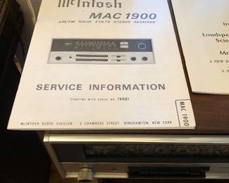 McIntosh 1900 amplifier