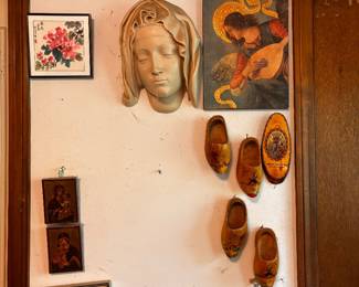 Face of Mary from the Pieta