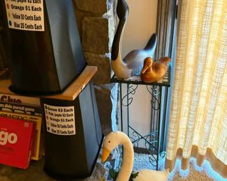 ducks, plant stand