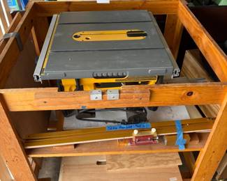 table saw DeWalt