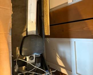 rowing machine with air conditioner