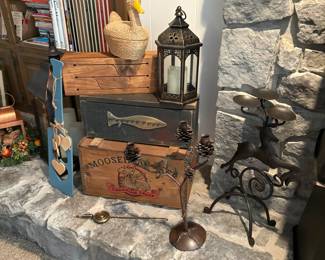 crates, wood boxes