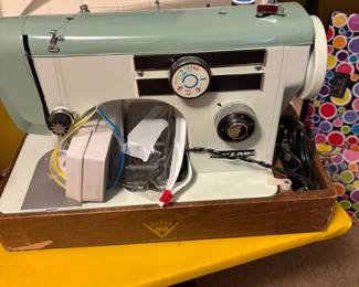Riccar sewing machine