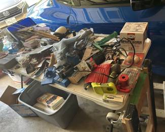 So many hand tools and battery powered ones too!