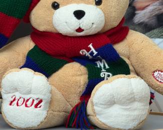 Classic Humphrey Bear (one of many)