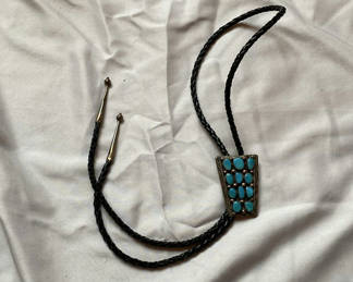 Lot 20: Turquoise Navajo Style Bolo Tie