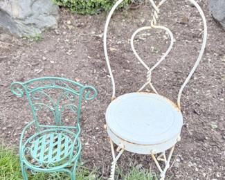 67 MiniMetalGardenChairs