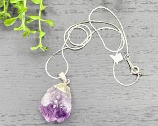 53 RawUnpolishedAmethystGemstonePendantNecklace