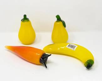 99 DecorativeGlassArtVeggiesandFruit4Pieces