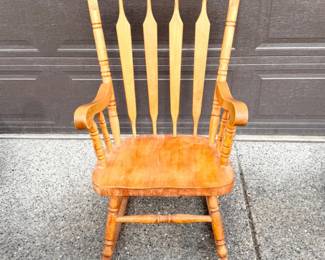 141 VintageWindsorStyleWoodenRockingChairSpindleBack