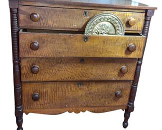 Four Drawer Antique Dresser With Locks