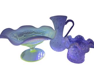 Art Glass Pitcher Pontil Bottom Opalescent Daisy Button Glass