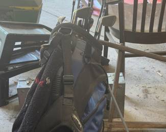 right handed beginner set golf clubs and bag