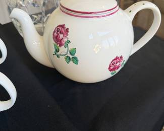 Tiffany teapot
