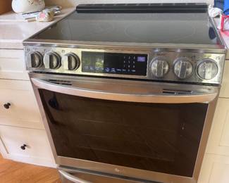 LG electric range