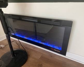 Electric wall mount fireplace with remote