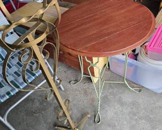 bistro table & plant stand