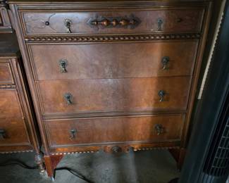 antique chest of drawers