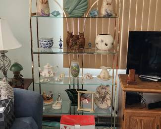 Glass etagere