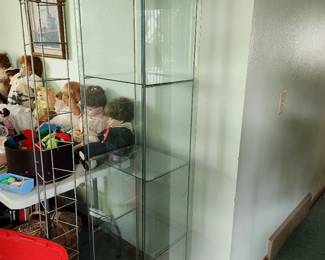 lighted curio glass cabinet