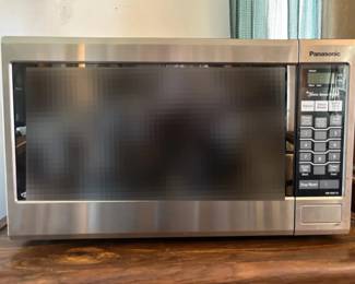 Panasonic Turn Style Microwave