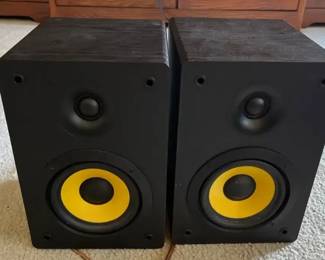 Thonet Vander Kurbis BT Speakers