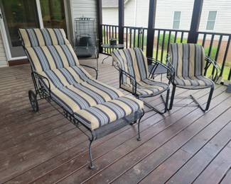 Wrought Iron Chaise lounge 
