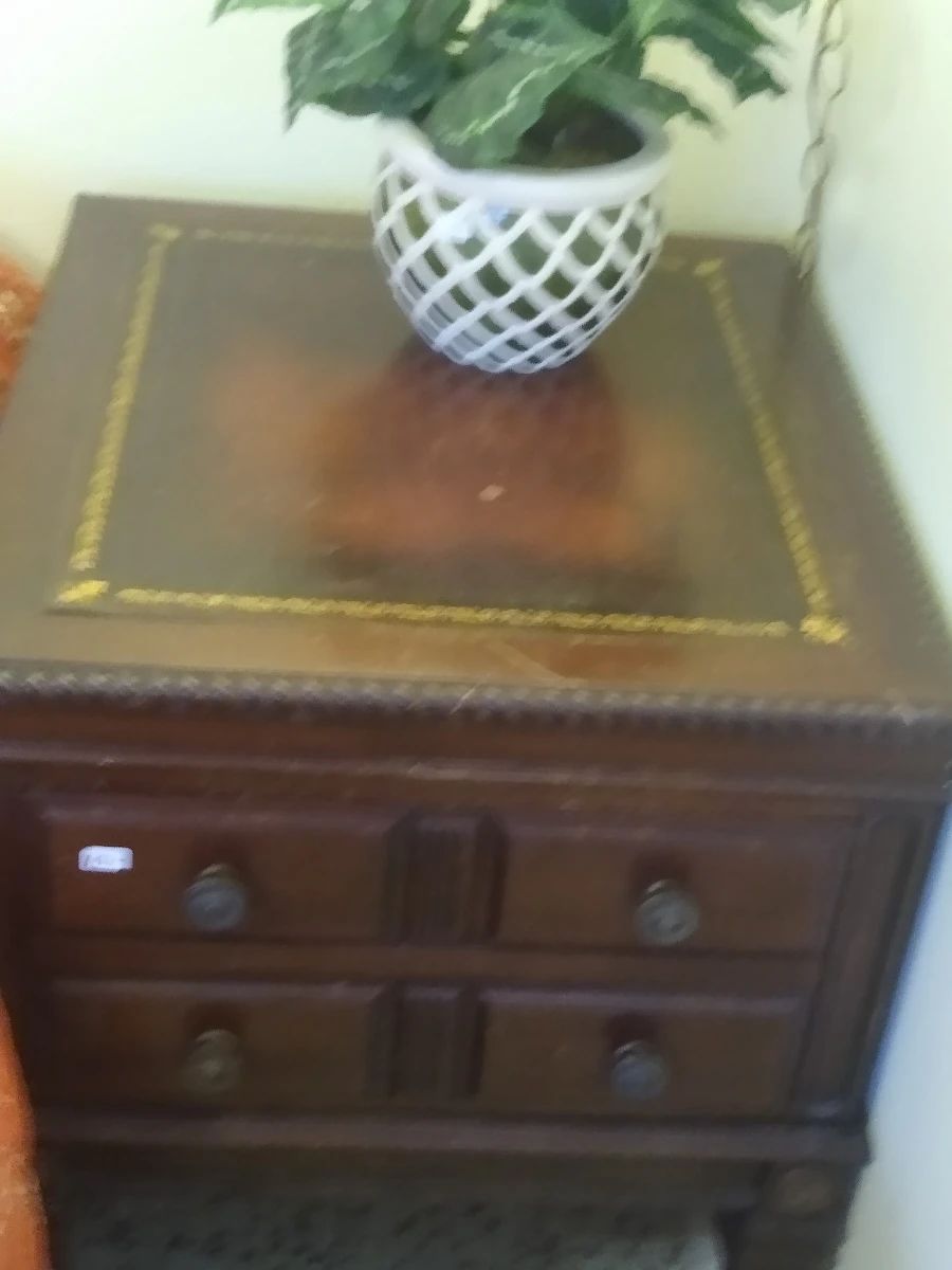 Mahogany bedroom suite