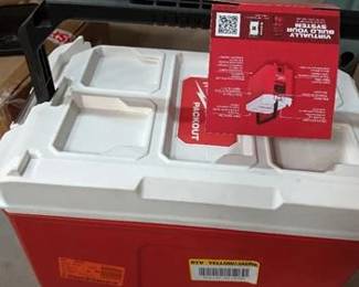 Milwaukee Packout Red 16 qt Cooler