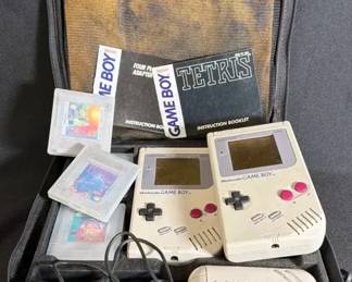 Nintendo Game Boy DMG01 Console Bundle with Accessories and Games