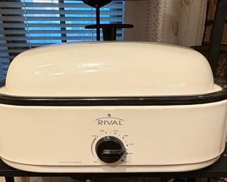 Rival 18 Quart Roaster Oven