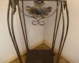 Victorian Style Ornate Metal Plant Stand Pedestal Table