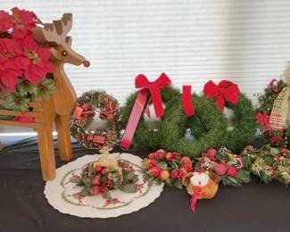Reindeer, Wreaths,  Candle Centerpiece Accents