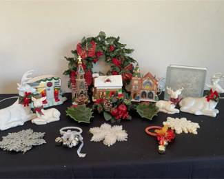 Christmas Lighted Figurines  Reindeer