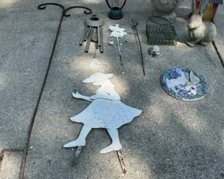 Various Yard Decor