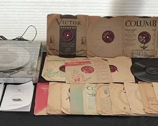 IT Record Player  24 Records