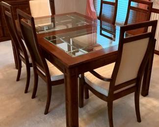 Stanley Furniture Table  Chair Set