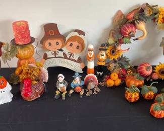 Thanksgiving Decor