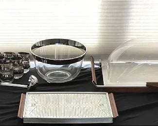 MidCentury Entertainment Set