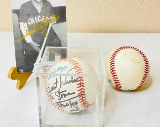 Minnie Minoso Signed Baseballs