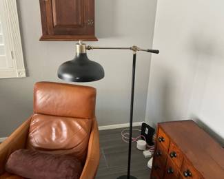 Leather chair, floor lamp