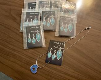 Nicole Barr autism pendant 