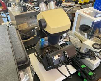 Microscope