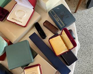 Vintage jewelry boxes 