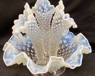  FENTON MOONSTONE OPALESCENT HOBNAIL 3-HORN EPERGNE 6.5in H