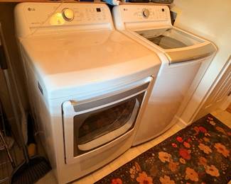 Like new LG washer and dryer