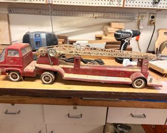 Vintage Tonka truck fire truck