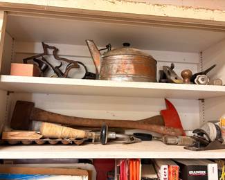 Random tools and axes